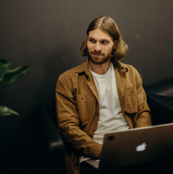 a men with his computer