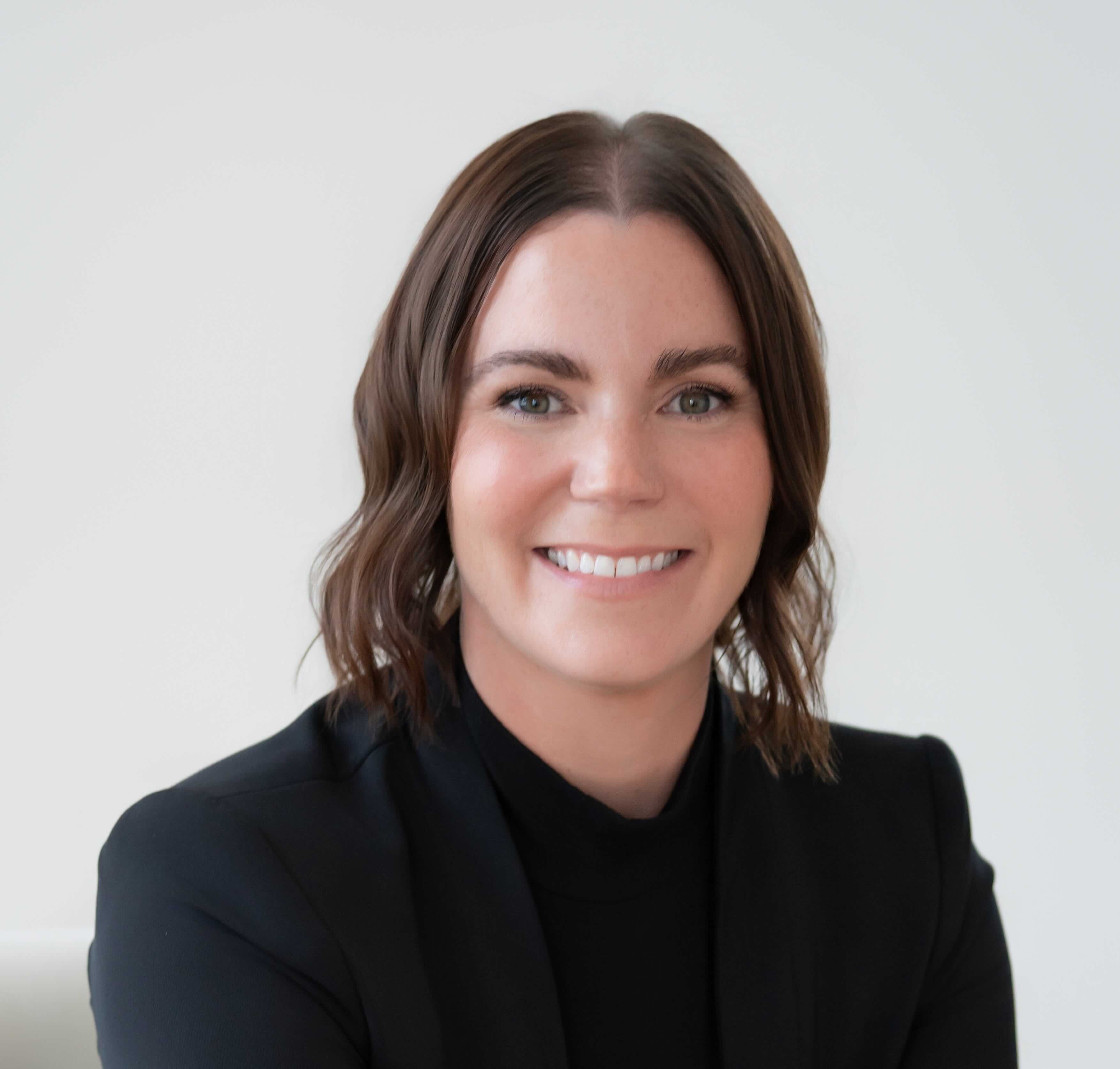 Lindsay Temple - Headshot